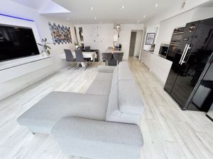 Lounge area- click for photo gallery